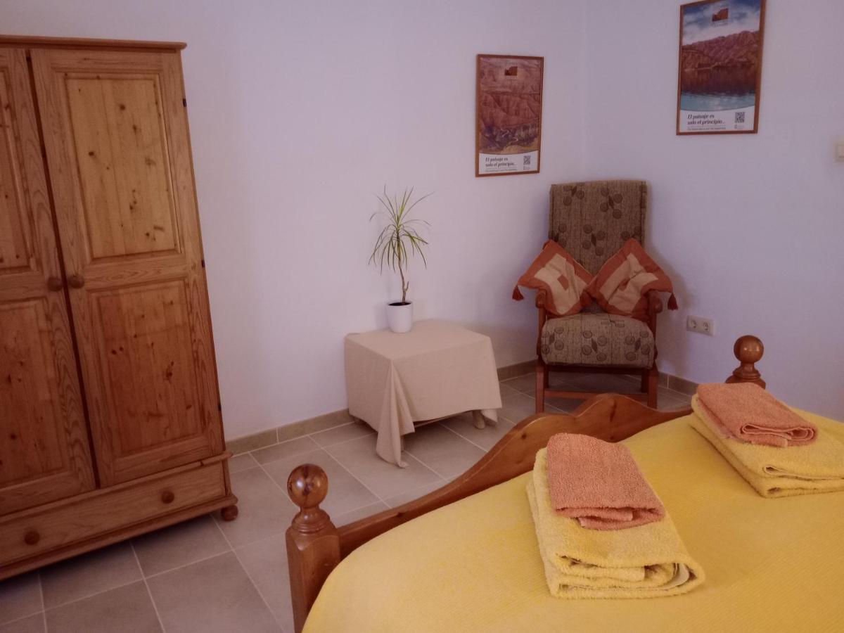 Casa En La Plaza, Hinojares - Ideal For Exploring The Area Ngoại thất bức ảnh